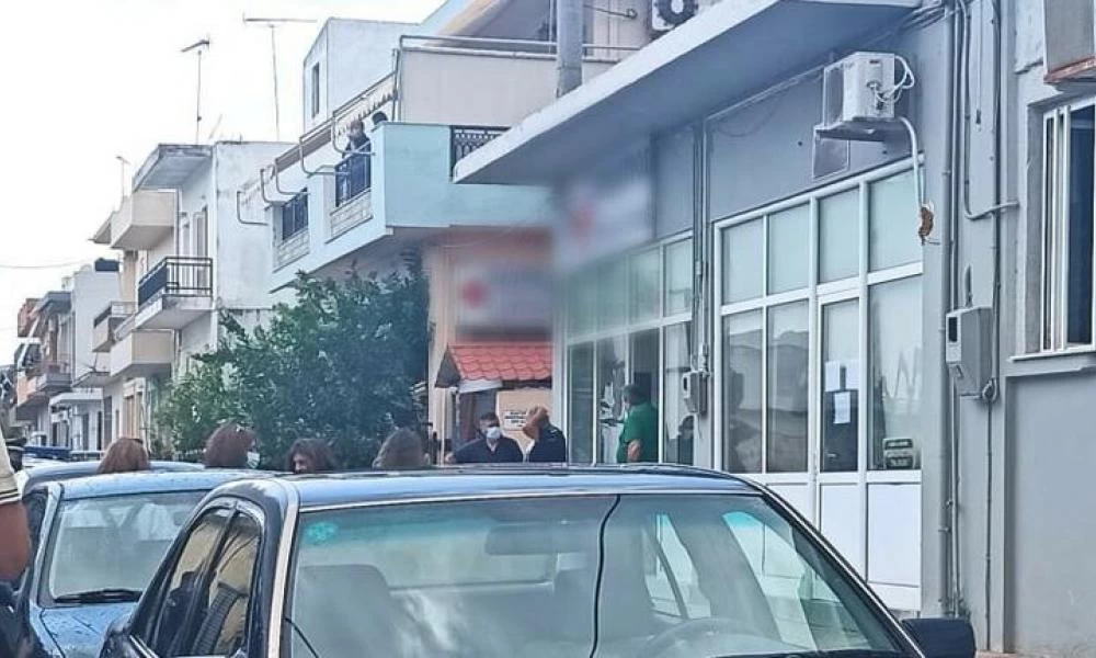 Τη Δευτέρα η δίκη της ανεμβολίαστης φυσικοθεραπεύτριας